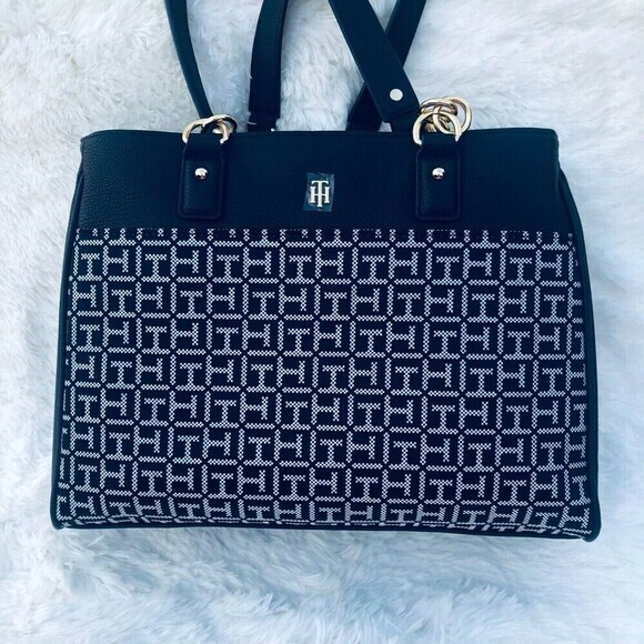 TOMMY HILFIGER Women's Bag TH Monogram Navy Blue Shopper.‎ $ 98.00 Authentic ! - Picture 1 of 12